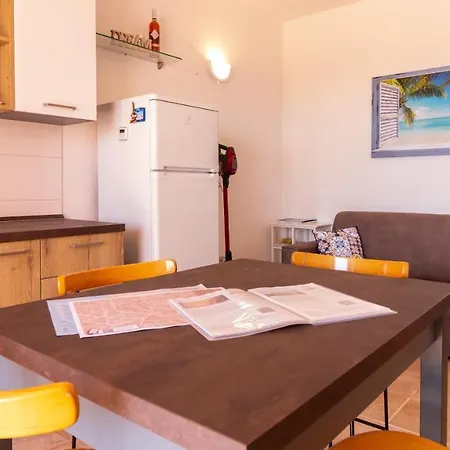 A Due Passi Dal Mare Nel Sinis-beachside Haven *