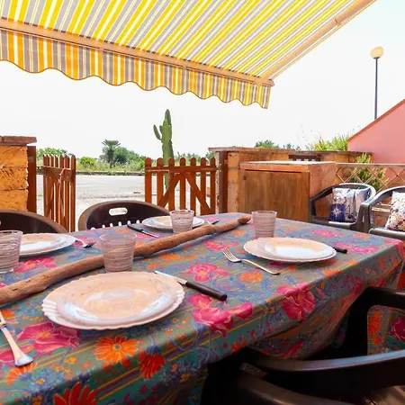 Appartement A Due Passi Dal Mare Nel Sinis-beachside Haven