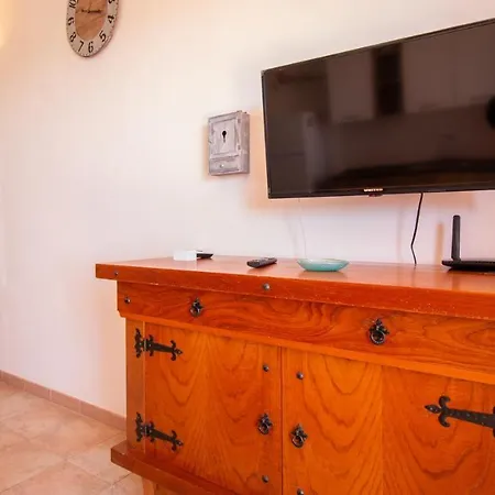 A Due Passi Dal Mare Nel Sinis-beachside Haven